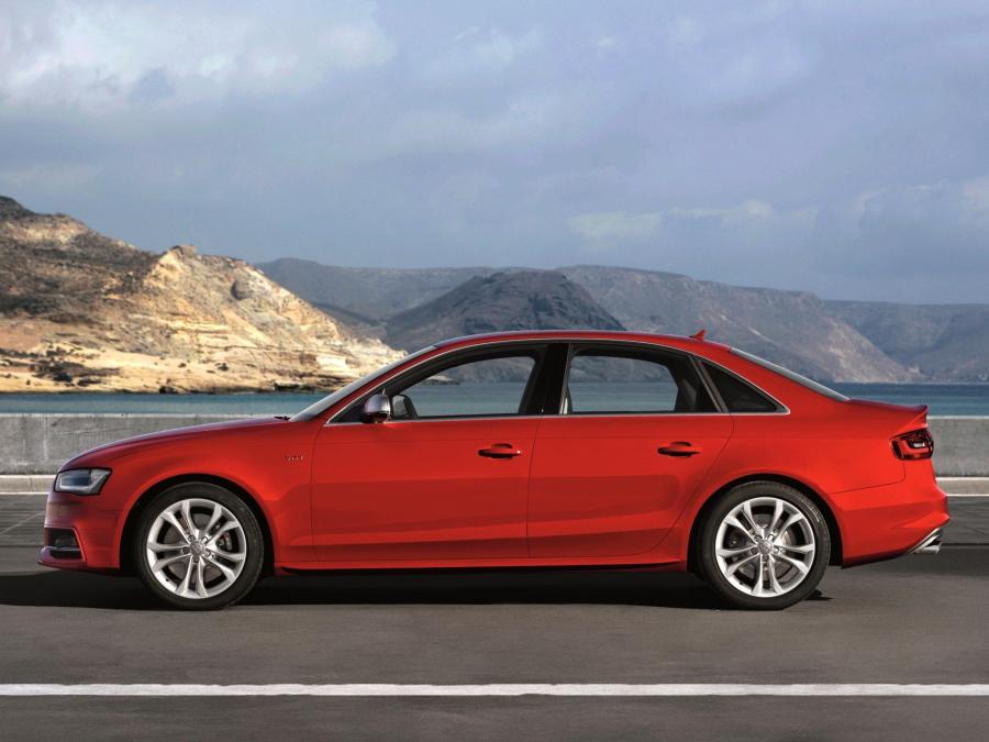  Audi S4 Sedan (B8, 8K) 2012 года  (WW) (фото 59 из 62)